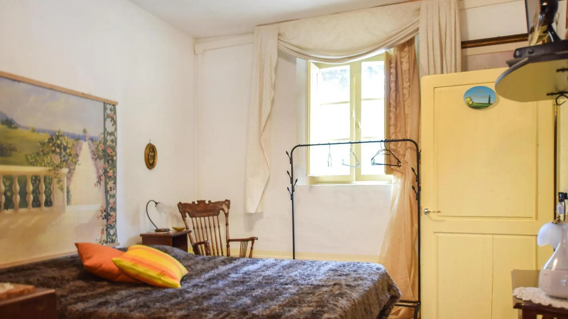 Awesome Home In Cedri-Peccioli With Kitchen 0*, Cedri